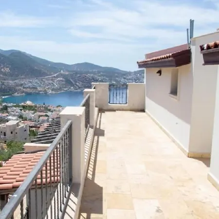 Private Apart With Pool & Seaview @kalkan شقة *